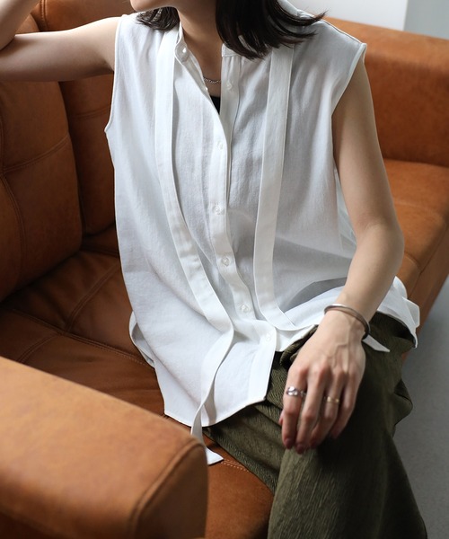 EASEBLUE（イーズブルー）の「ノースリブラウス【ボウタイ付き】（シャツ/ブラウス・レディース・ブラック/オフホワイト/カーキ・FREE）」の2枚目の写真