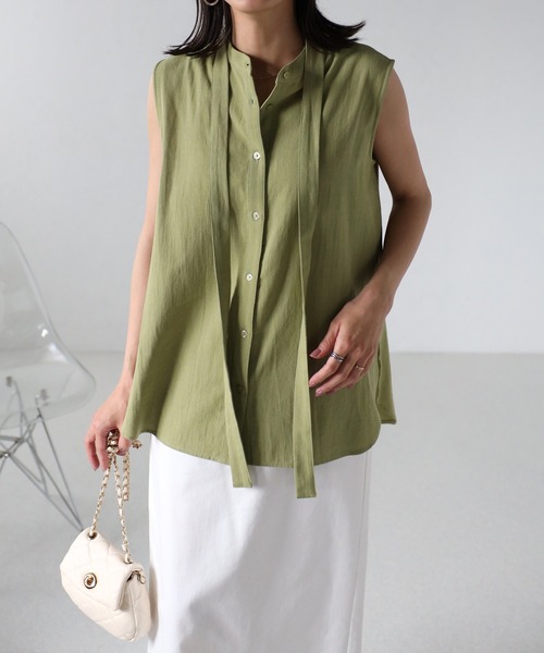 EASEBLUE（イーズブルー）の「ノースリブラウス【ボウタイ付き】（シャツ/ブラウス・レディース・ブラック/オフホワイト/カーキ・FREE）」の20枚目の写真