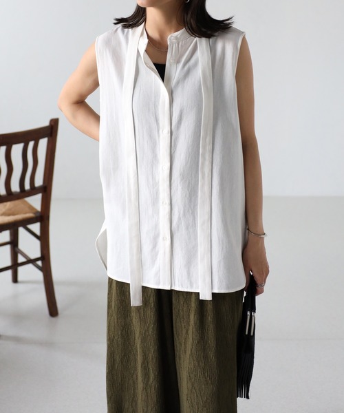 EASEBLUE（イーズブルー）の「ノースリブラウス【ボウタイ付き】（シャツ/ブラウス・レディース・ブラック/オフホワイト/カーキ・FREE）」の4枚目の写真