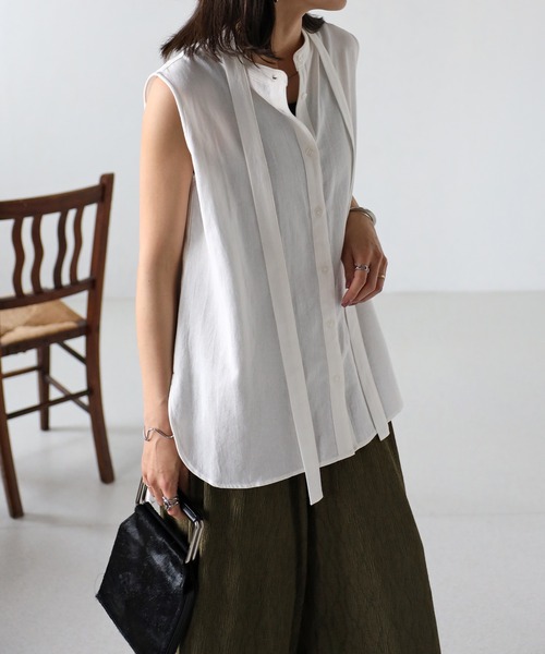 EASEBLUE（イーズブルー）の「ノースリブラウス【ボウタイ付き】（シャツ/ブラウス・レディース・ブラック/オフホワイト/カーキ・FREE）」の6枚目の写真