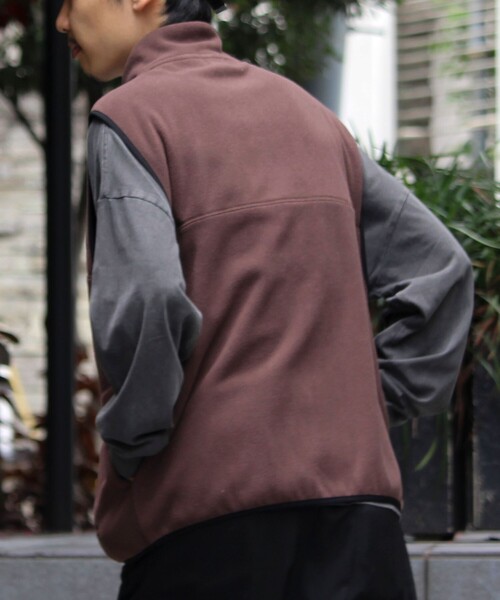 GLOSTER(グロスター)の「【GLOSTER/グロスター】フリース配色ベスト ジップアップ(ベスト・メンズ・ブラウン/ブラック/グレイッシュベージュ・S/M/L)」の5枚目の写真