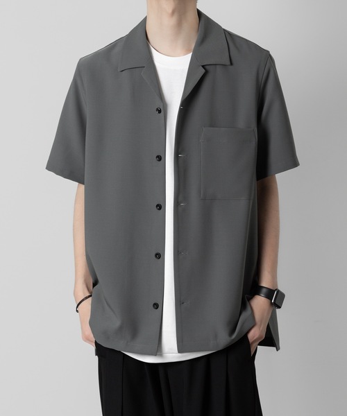 ATTACHMENT(アタッチメント)の「PE コンパクトツイル スリムフィット オープンカラーS/Sシャツ / PE COMPACT TWILL SLIM FIT OPEN COLLAR S/S SHIRT(シャツ/ブラウス・メンズ・ブラック/ベージュ/グレー/ホワイト・1/2/3)」の3枚目の写真