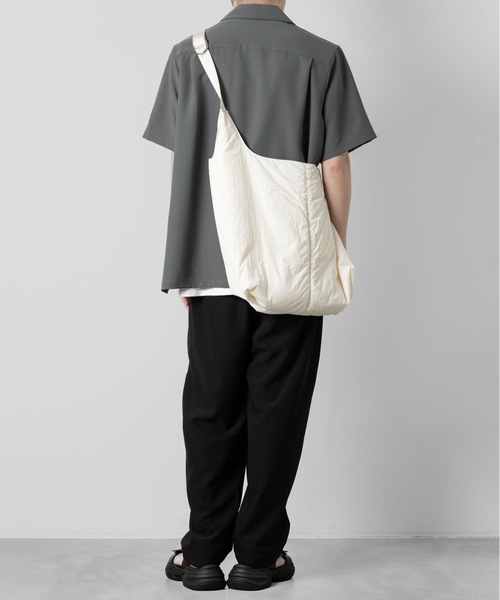 ATTACHMENT(アタッチメント)の「PE コンパクトツイル スリムフィット オープンカラーS/Sシャツ / PE COMPACT TWILL SLIM FIT OPEN COLLAR S/S SHIRT(シャツ/ブラウス・メンズ・ブラック/ベージュ/グレー/ホワイト・1/2/3)」の11枚目の写真