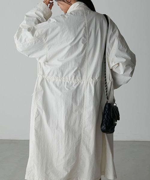 Anss.me（アンスミー）の「【Anss.me】M-65オーバーサイズスタンドネックロングモッズコート（モッズコート・レディース・ブラック/カーキ/アイボリー/チャコールグレー・FREE）」の10枚目の写真