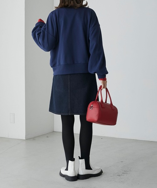 BONLECILL（ボンルシール）の「Merci刺繍 ハイネック ジップアップスウェットプルオーバー（スウェット・レディース・ブラック/ネイビー/グレー/レッド・FREE）」の11枚目の写真