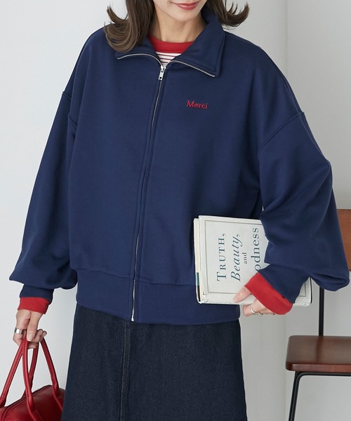 BONLECILL（ボンルシール）の「Merci刺繍 ハイネック ジップアップスウェットプルオーバー（スウェット・レディース・ブラック/ネイビー/グレー/レッド・FREE）」の12枚目の写真