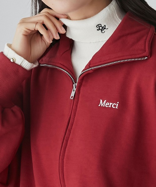 BONLECILL（ボンルシール）の「Merci刺繍 ハイネック ジップアップスウェットプルオーバー（スウェット・レディース・ブラック/ネイビー/グレー/レッド・FREE）」の15枚目の写真