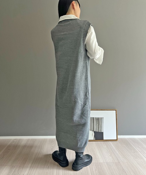 Jewelobe（ジュエローブ）の「Vネックロングニットベストワンピース（ベスト・レディース・杢グレー/ブラック・FREE）」の14枚目の写真