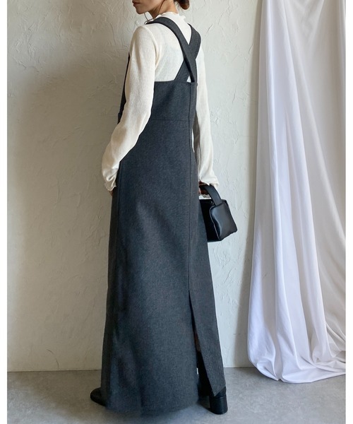 She's Closet（シーズクローゼット）の「フロントジップAライン