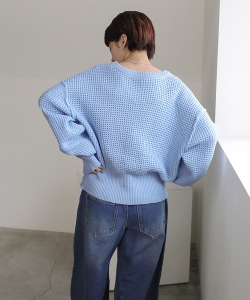 select MOCA(セレクトモカ)の「ワッフルコットンリンキングショートニット(ニット/セーター・レディース・ブラック/サックスブルー/オフホワイト・FREE)」の11枚目の写真