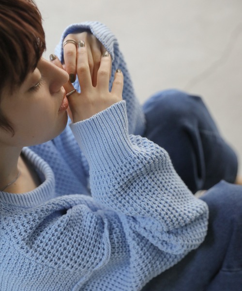 select MOCA(セレクトモカ)の「ワッフルコットンリンキングショートニット(ニット/セーター・レディース・ブラック/サックスブルー/オフホワイト・FREE)」の9枚目の写真