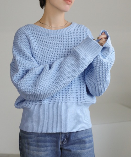select MOCA(セレクトモカ)の「ワッフルコットンリンキングショートニット(ニット/セーター・レディース・ブラック/サックスブルー/オフホワイト・FREE)」の7枚目の写真