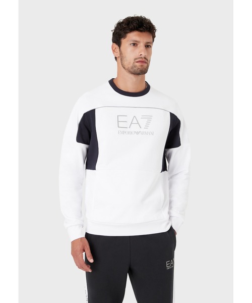 EMPORIO ARMANI EA7（エンポリオアルマーニイーエーセブン）の