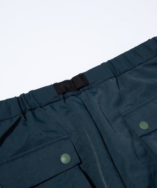 F/CE. （エフシーイー）の「F/CE. RE-NYLON TAPERED PANTS / エフシーイー RE-ナイロン テーパード パンツ（その他パンツ・メンズ・ネイビー/ブルーグレー・LARGE/MEDIUM/SMALL）」の11枚目の写真