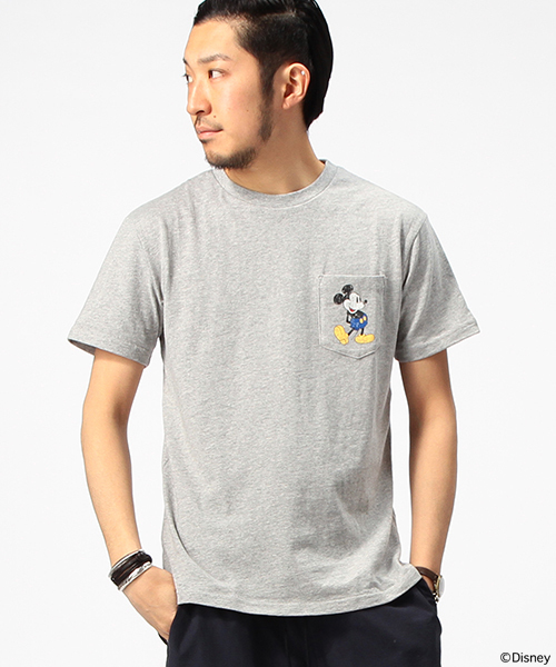 B:MING by BEAMS（ビーミングバイビームス）の「Disney｜ビーミング by ビームス / ミッキーマウス クルーTシャツ（Tシャツ/カットソー・メンズ・ブラック/ブラック系その他/グレー/ホワイト・LARGE/X-LARGE/SMALL/MEDIUM）」の3枚目の写真
