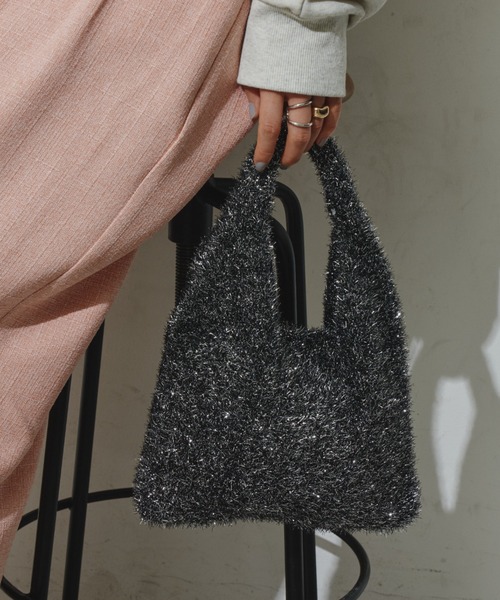 Aunt Marie's(アントマリーズ)の「ラメニットミニハンドバッグ(ハンドバッグ・レディース・ピンク/シルバー/ブラック・FREE)」の7枚目の写真