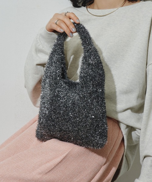 Aunt Marie's(アントマリーズ)の「ラメニットミニハンドバッグ(ハンドバッグ・レディース・ピンク/シルバー/ブラック・FREE)」の4枚目の写真