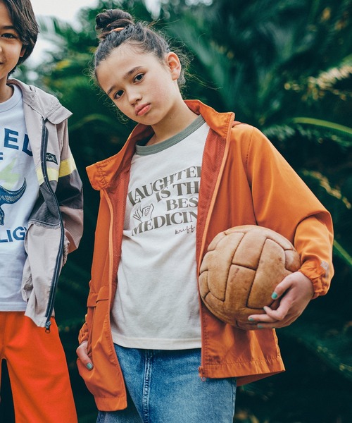 KRIFF MAYER Kid's Collection（クリフメイヤーキッズコレクション）の「【フードがしまえる】お出かけシャカジャケット（ナイロンジャケット・キッズ・チャコール/ターコイズブルー/セージグリーン/オレンジ・130/150/170/120/140/160）」の4枚目の写真