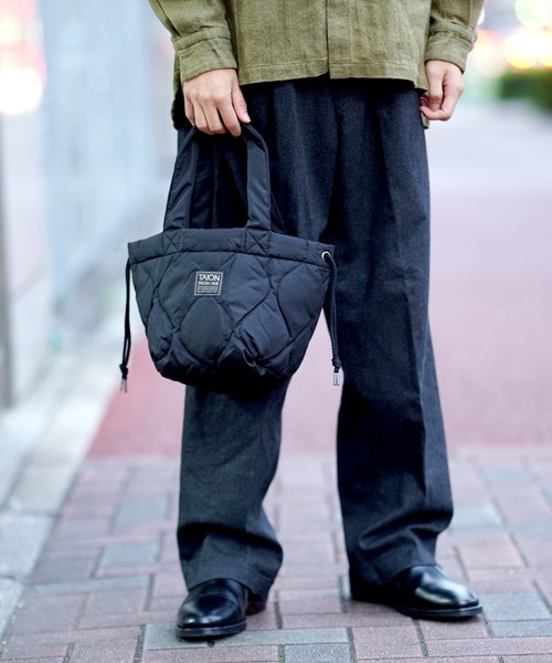 TAION（タイオン）の「TAION タイオン ミリタリー ダウントートバッグS（トートバッグ・メンズ・オリーブ/ブラック/ベージュ・SMALL）」の2枚目の写真