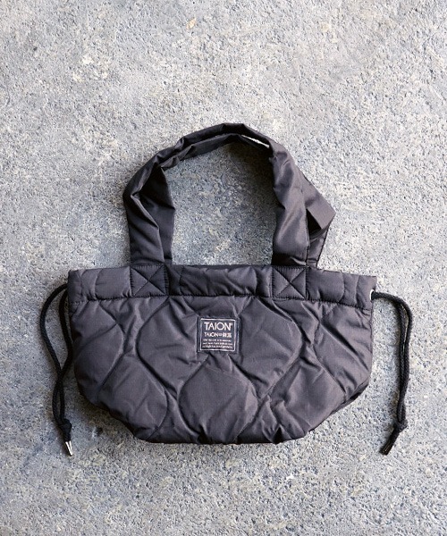 TAION（タイオン）の「TAION タイオン ミリタリー ダウントートバッグS（トートバッグ・メンズ・オリーブ/ブラック/ベージュ・SMALL）」の8枚目の写真