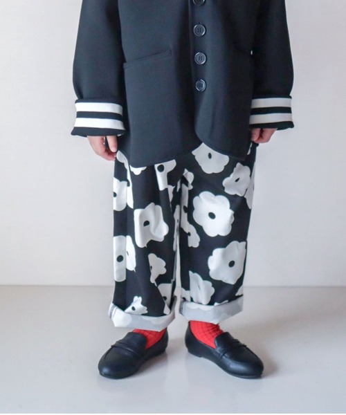 LOWRYS FARM（ローリーズファーム）の「シェフパンツ２４SS　995491（その他パンツ・キッズ・ブラウン/ブラック/レッド/アイボリー・110cm/120cm/140cm/150cm/130cm）」の3枚目の写真