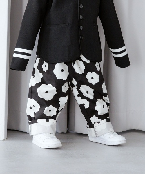 LOWRYS FARM（ローリーズファーム）の「シェフパンツ２４SS　995491（その他パンツ・キッズ・ブラウン/ブラック/レッド/アイボリー・110cm/120cm/140cm/150cm/130cm）」の19枚目の写真