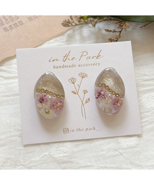 tone(トーン)の「【in the Park】ラインストーンのバイカラーピアス(MA)(ピアス(両耳用)・レディース・グリーン/ピンク/ゴールド・FREE)」の5枚目の写真