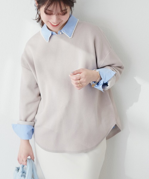 natural couture(ナチュラルクチュール)の「三重臼カーブヘムしっかりニット(ニット/セーター・レディース・ライトベージュ/イエロー系その他/オフホワイト/ピンク/ネイビー・FREE)」の3枚目の写真