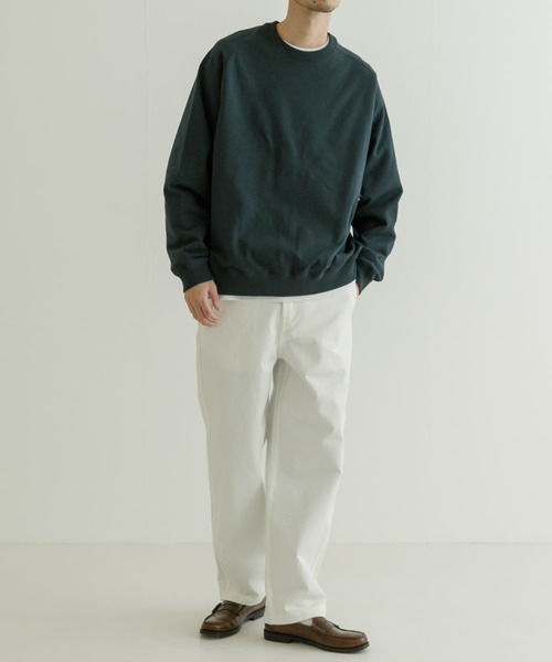 URBAN RESEARCH(アーバンリサーチ)の「NEW STANDARD CREW-NECK SWEAT(スウェット・メンズ・グリーン系その他/ホワイト/ネイビー・MEDIUM/LARGE)」の13枚目の写真