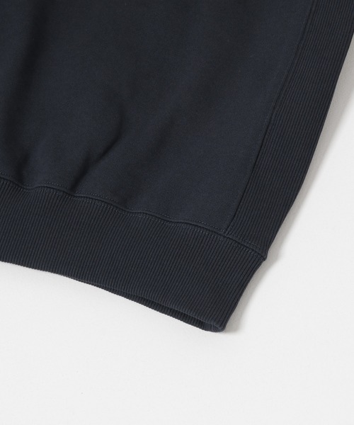 URBAN RESEARCH(アーバンリサーチ)の「NEW STANDARD CREW-NECK SWEAT(スウェット・メンズ・グリーン系その他/ホワイト/ネイビー・MEDIUM/LARGE)」の4枚目の写真