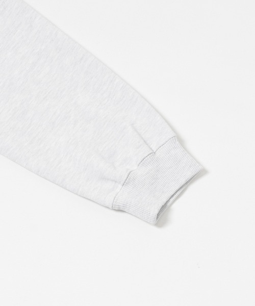 URBAN RESEARCH(アーバンリサーチ)の「NEW STANDARD CREW-NECK SWEAT(スウェット・メンズ・グリーン系その他/ホワイト/ネイビー・MEDIUM/LARGE)」の8枚目の写真