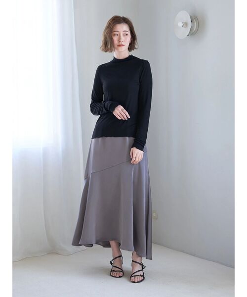 YECCA VECCA(イェッカヴェッカ)の「アシメマーメイドサテンスカート(スカート・レディース・ピンク/グレイッシュベージュ/チャコールグレー・S/M)」の20枚目の写真