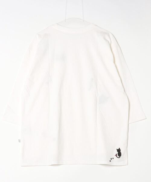 Quelle Chance(ケルシャンス)の「Quelle chance シシュウプルオーバー(Tシャツ/カットソー・レディース・ネイビー系/ネイビー系1/ネイビー系2/サックスブルー系/サックスブルー系1/ライトグリーン系/ライトグリーン系1/ライトグリーン系2/ホワイト/ホワイト系/ホワイト系2/イエロー・M)」の14枚目の写真