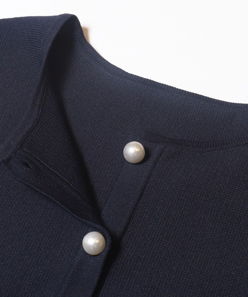 coca（coca）（コカ）の「パール釦スポンディッシュニットペプラムベスト（ベスト・レディース・アイボリー/ブラック/ネイビー・M/L）」の6枚目の写真