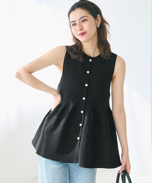 coca（coca）（コカ）の「パール釦スポンディッシュニットペプラムベスト（ベスト・レディース・アイボリー/ブラック/ネイビー・M/L）」の15枚目の写真