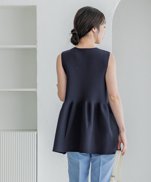 coca（coca）（コカ）の「パール釦スポンディッシュニットペプラムベスト（ベスト・レディース・アイボリー/ブラック/ネイビー・M/L）」の19枚目の写真