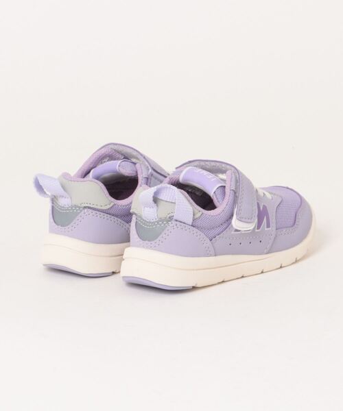 IFME（イフミー）の「IFME イフミー ライト キッズ 軽量ソールベーシックスニーカー ストラップ 20-4310（スニーカー・キッズ・パープル/ピンク・15.0cm/15.5cm/16.0cm/16.5cm/17.0cm/17.5cm/18.0cm/18.5cm/19.0cm）」の3枚目の写真
