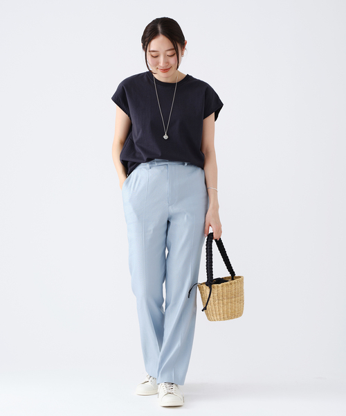 IENA（イエナ）の「フレアトラウザーパンツ（スラックス・レディース・ベージュ/ネイビー/ピンク/エメラルドブルー・34/36/38/40）」の16枚目の写真