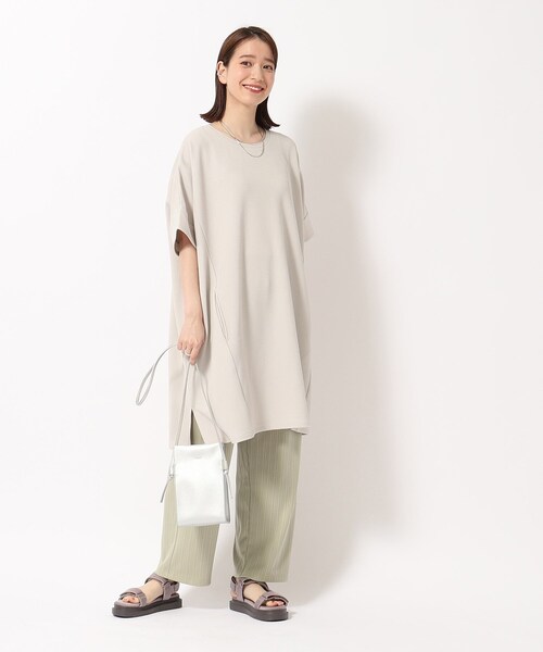 SHOO・LA・RUE（シューラルー）の「◆さらっと心地よいふくれジャカードオーバーサイズワンピ（チュニック・レディース・ブルー/ブラック/ブルーグリーン/グレー・00）」の7枚目の写真