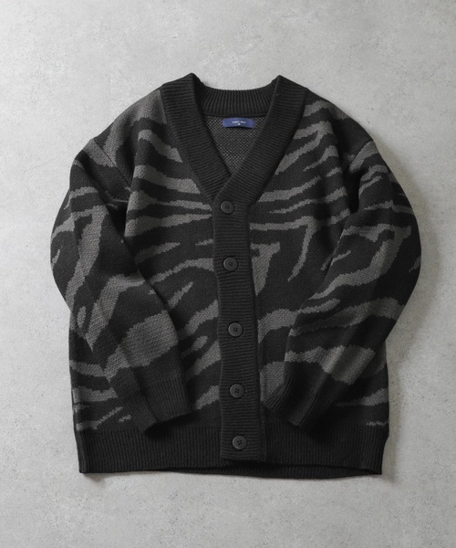 ZIP FIVE（ジップファイブ）の「【CATHYS CLOSET】 オーバーサイズ ゼブラ 春ニット カーディガン / zebra knit cardigan（カーディガン/ボレロ・メンズ・ブラック×ホワイト/ブラック系/ホワイト×ブルー・MEDIUM/LARGE）」の17枚目の写真