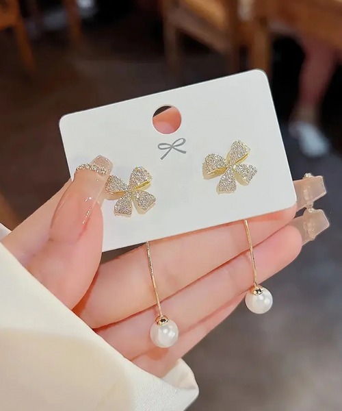 VIBGYOR(ヴィブジョー)の「FReePLACe/リボン フラワー ピアス X12188(ピアス(両耳用)・レディース・その他3/その他2/その他1/その他9/その他5/その他4・FREE)」の13枚目の写真