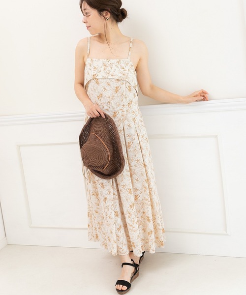 PREFERIR(プレフェリール)の「花柄ボタニカル 後ろリボン キャミワンピース(M,L)ツーサイズ(ワンピース・レディース・ブラック/ベージュ・MEDIUM/LARGE)」の16枚目の写真