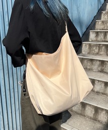 aimoha（アイモハ）の「aimoha men CHIC OVERSIZED BAG（ショルダーバッグ）」