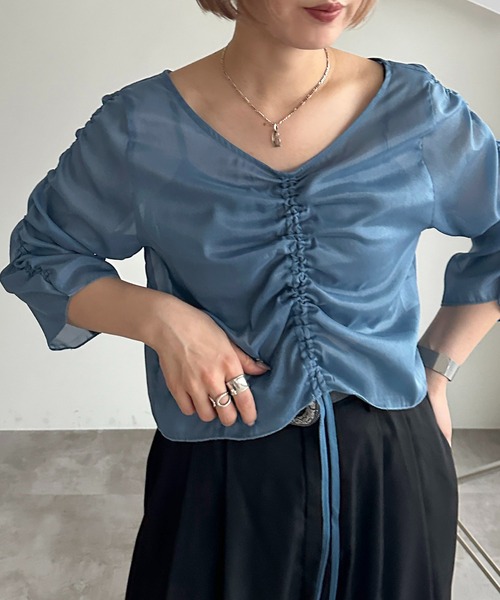 apres jour mignon(アプレジュールミニョン)の「ドロストシアートップス【ZOZOTOWN限定アイテム】(シャツ/ブラウス・レディース・チャコールグレー/ダークブルー/グリーン/アイボリー/ピンク/ブラック・X-LARGE/フリー)」の5枚目の写真