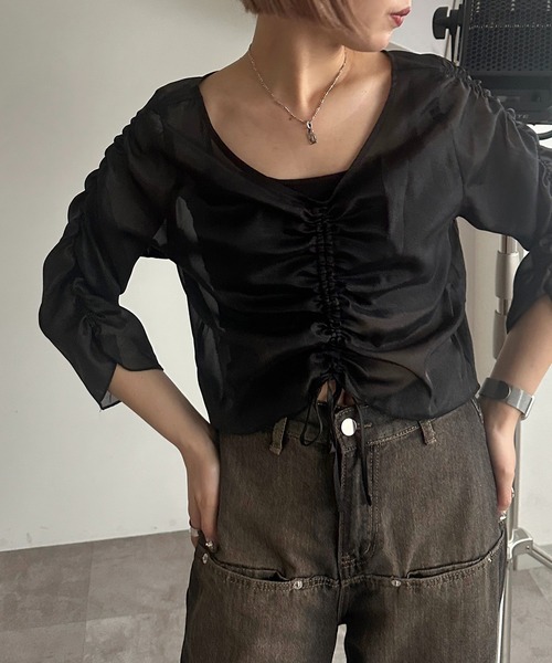 apres jour mignon(アプレジュールミニョン)の「ドロストシアートップス【ZOZOTOWN限定アイテム】(シャツ/ブラウス・レディース・チャコールグレー/ダークブルー/グリーン/アイボリー/ピンク/ブラック・X-LARGE/フリー)」の1枚目の写真