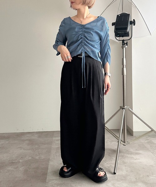 apres jour mignon(アプレジュールミニョン)の「ドロストシアートップス【ZOZOTOWN限定アイテム】(シャツ/ブラウス・レディース・チャコールグレー/ダークブルー/グリーン/アイボリー/ピンク/ブラック・X-LARGE/フリー)」の19枚目の写真