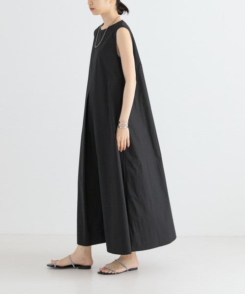 URBAN RESEARCH（アーバンリサーチ）の「綿ナイロンタックテントワンピース（ワンピース・レディース・ホワイト系その他/バーガンディー/ブラック・FREE）」の6枚目の写真