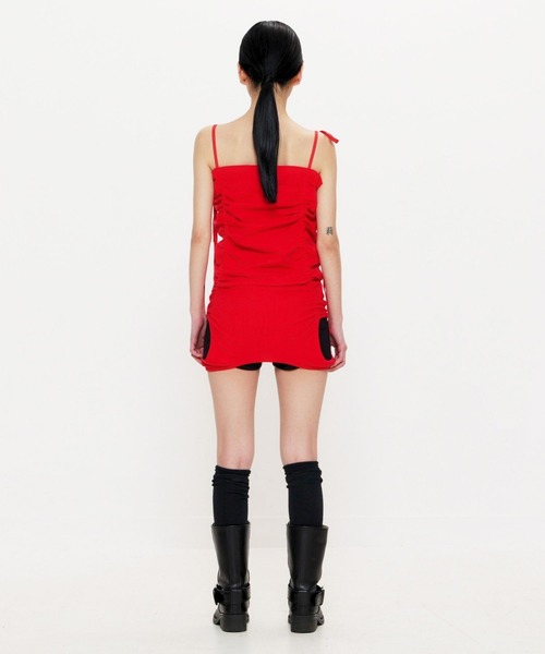 BEEDEN（ビーデン）の「3WAY GATHER TANK（タンクトップ・レディース・レッド/グレー/ブラック・FREE）」の8枚目の写真