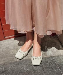 CHARLES & KEITH（チャールズ & キース）の「スクエアトゥボウバレエフラット（バレエシューズ・レディース）」