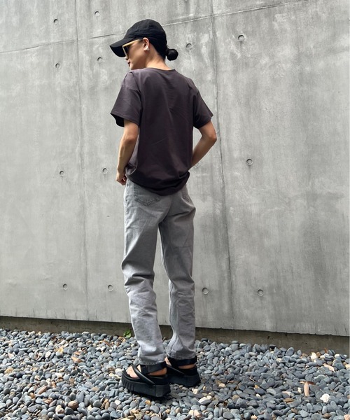 y/m by Yukie（イムバイユキエ）の「箔プリントTシャツ（Tシャツ/カットソー・レディース・オフホワイト/チャコールグレー・FREE）」の19枚目の写真